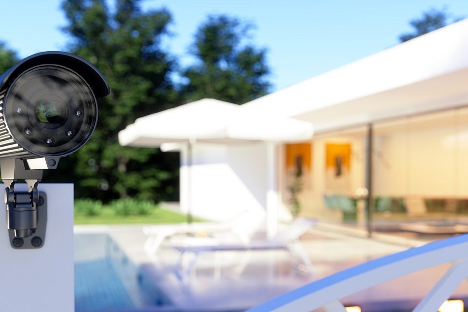 camera-de-surveillance-piscine